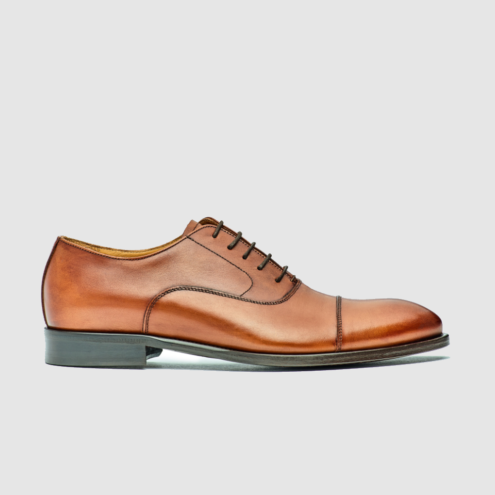 FLY OXFORD CAP TOE - VITELLO COGNAC - GR. 8,5/42,5