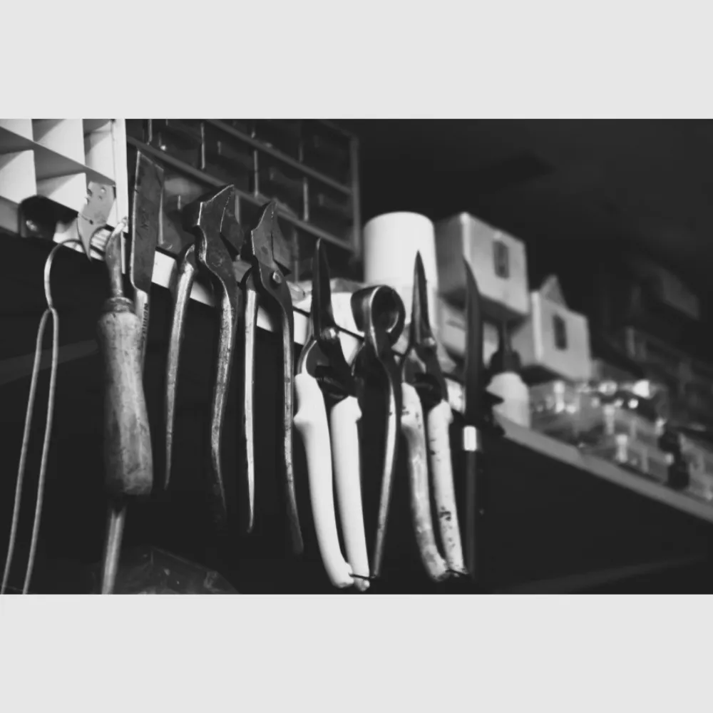 CARY Service Gummibesohlung auf genähten Lederschuhen