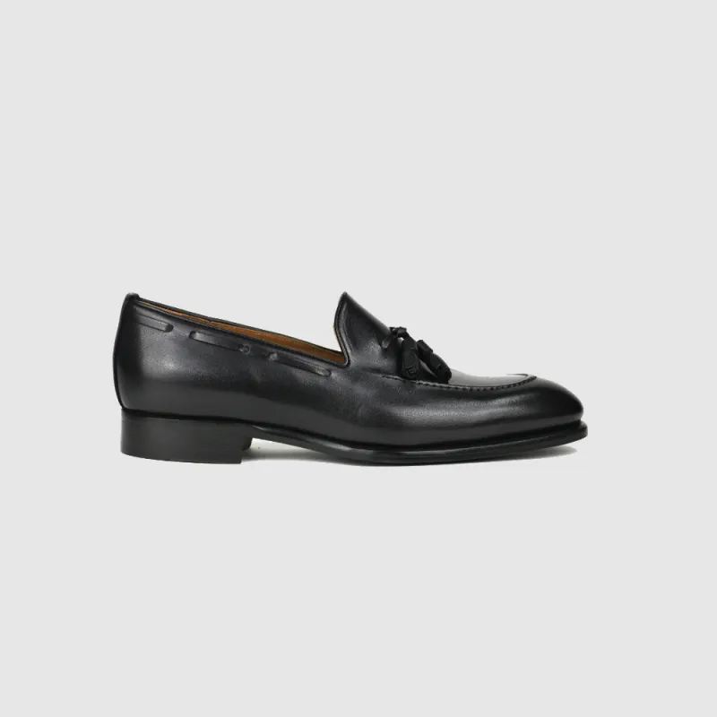 RICHARD Tassel Loafer - Vitello Black