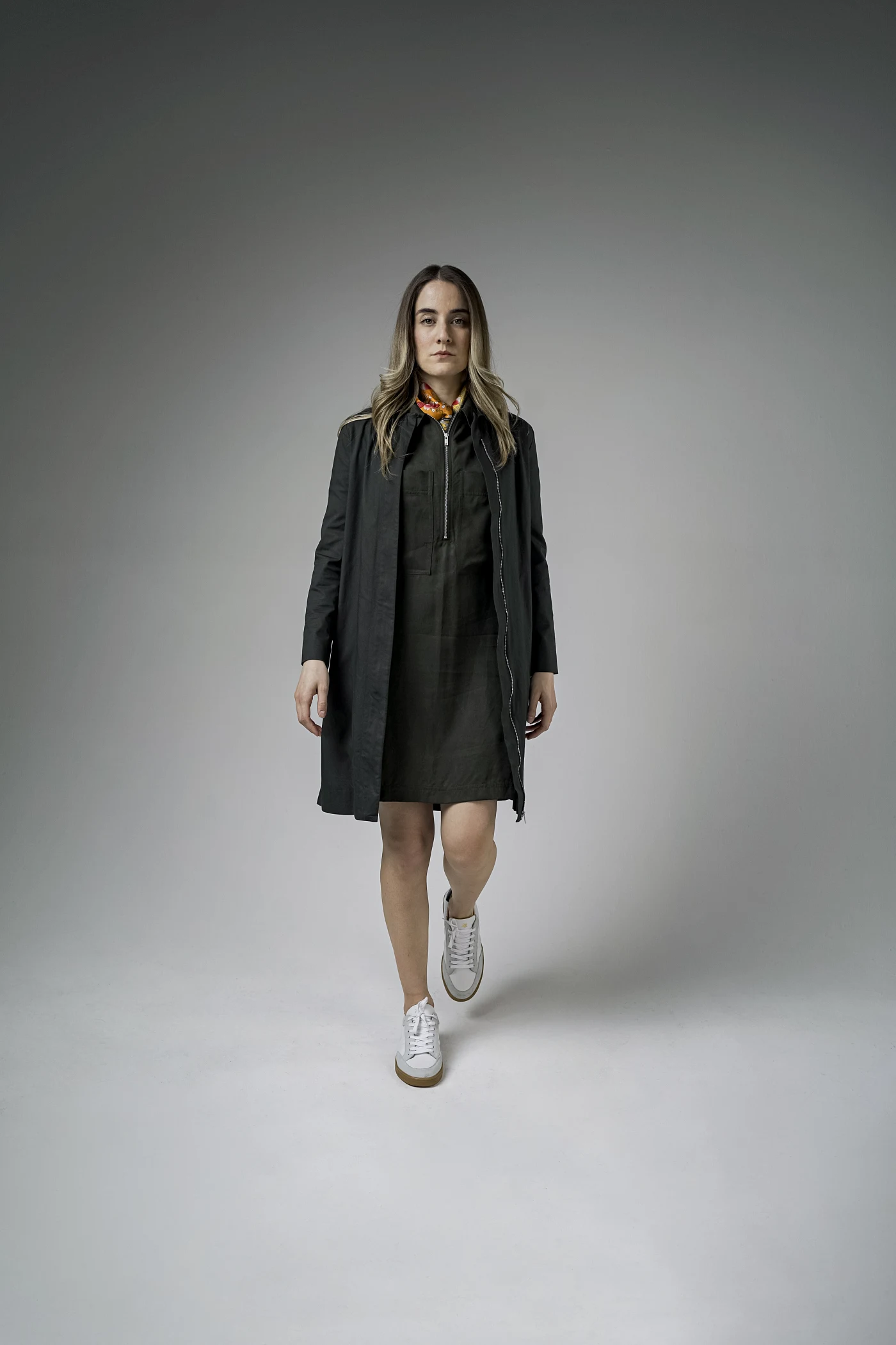 Sneaker BONNIE – Weiß/Beige – Afbeelding 2 van 6