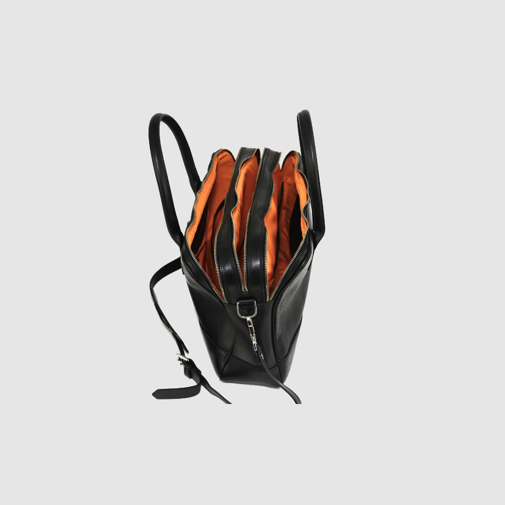 Trippelzipp Bag LUKA – Schwarz – Immagine 4 di 5