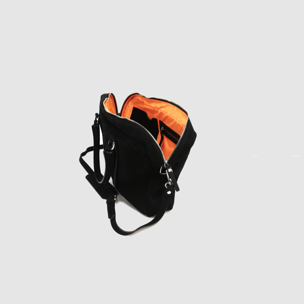 Singlezipp Bag MIKA suede – Schwarz – Afbeelding 5 van 6